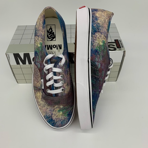 Authentic - Picture 3 of 13